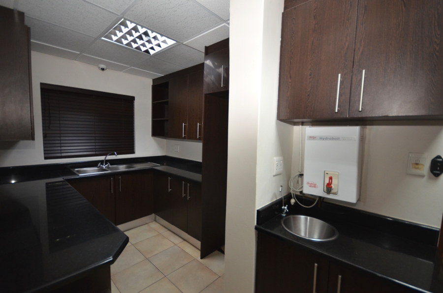 To Let commercial Property for Rent in Gonubie Eastern Cape